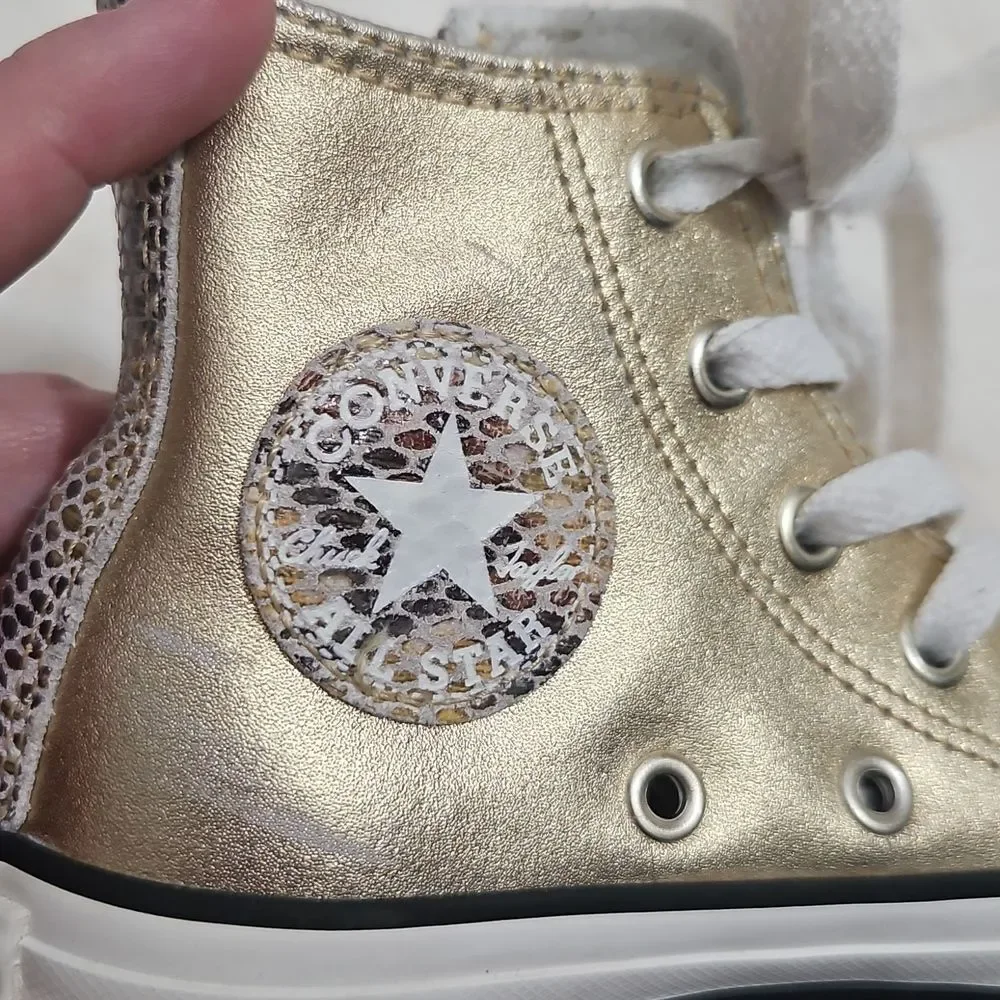 Converse Chuck Taylor All Star Kids High Tops Metallic Gold & Snake Print Size 1